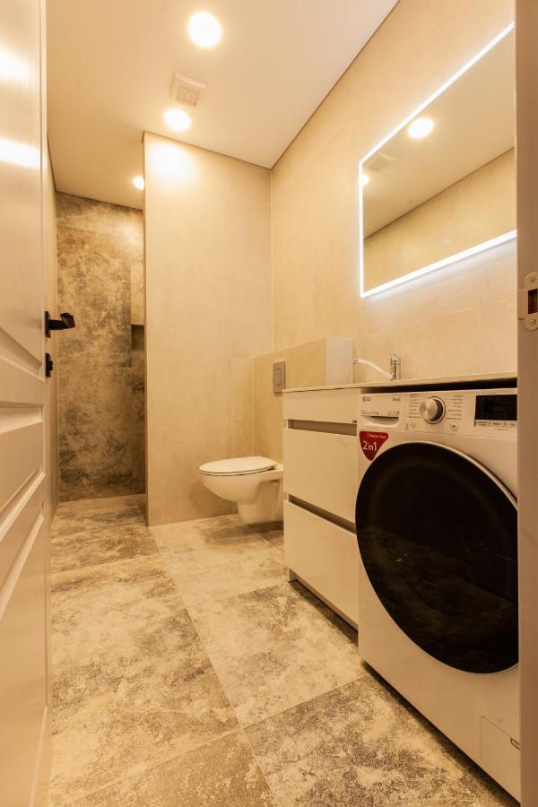 Cozy In The Old Town Of On The First Floor With Free Parking Apartment Klaipeda