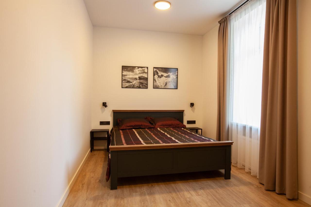 Cozy In The Old Town Of On The First Floor With Free Parking